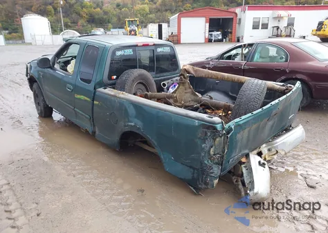 2000 Ford F-150 Lariat/Work Series/Xl/Xlt from USA, damaged, VIN 1FTRX18L3YNA51398